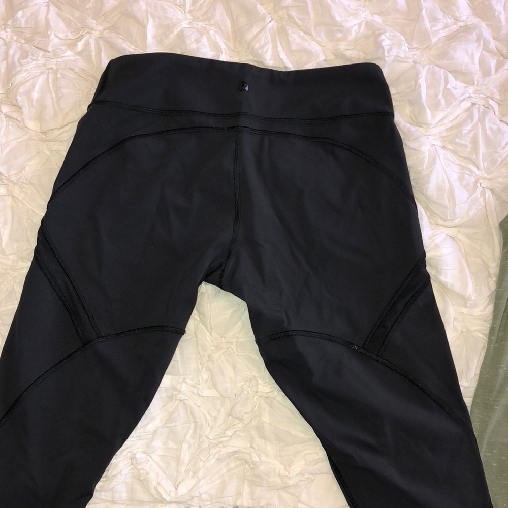 Lululemon crop sport pants